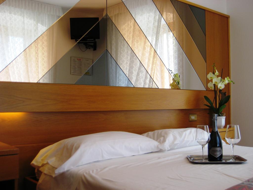Albergo Ristorante Da Neni Mori Room photo